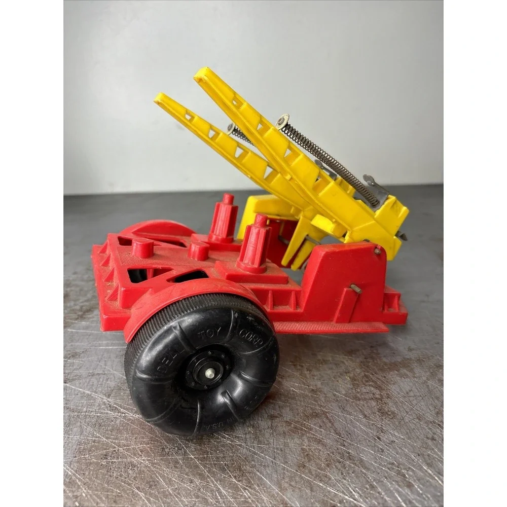 IDEAL MOON EXPLORER‎ Rocket Unit X-1 Launcher Trailer Red Yellow Playset